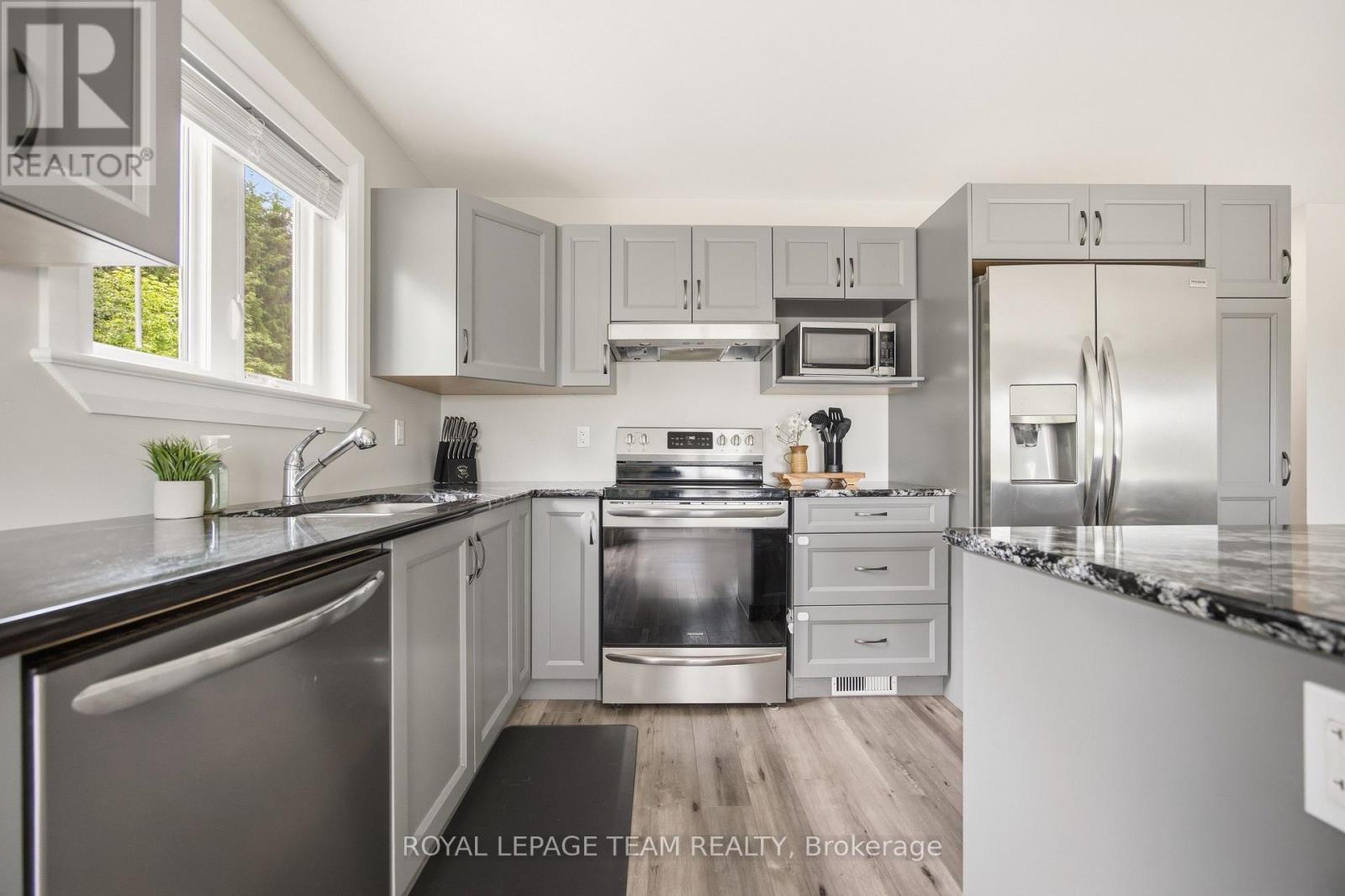 11435 Levere Road, North Dundas, Ontario K0E 1S0 - Photo 10 - X13411242