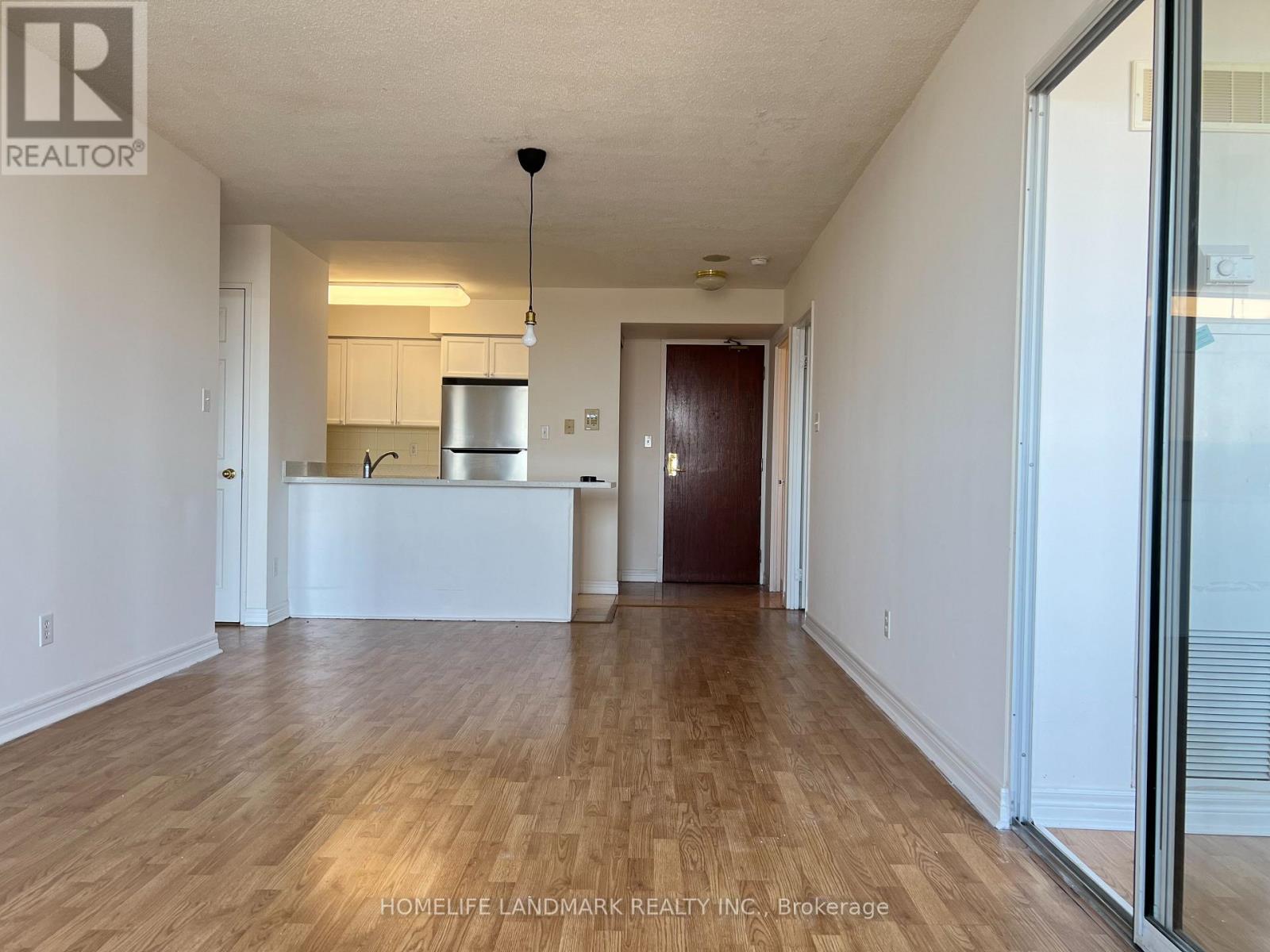 909 - 28 EMPRESS AVENUE, Toronto, Ontario