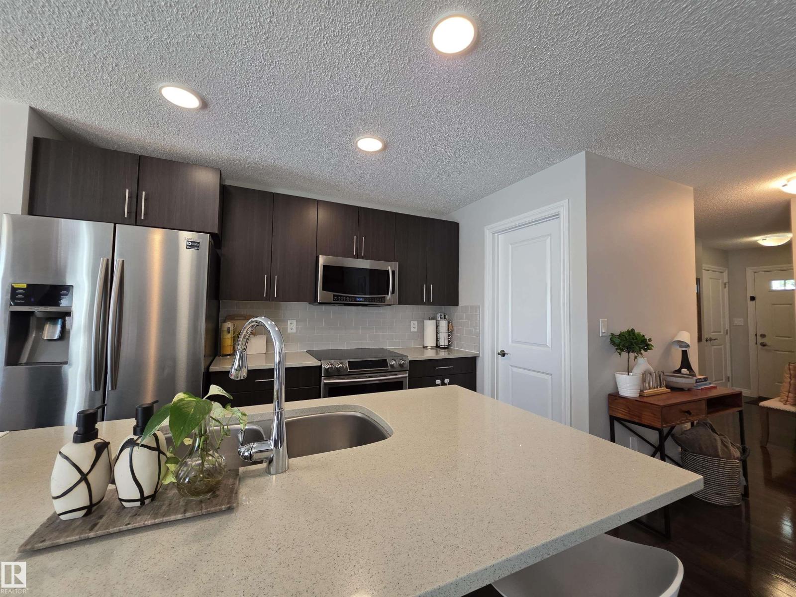 491 Ebbers Wy NW, Edmonton, Alberta  T5Y 3T7 - Photo 7 - E4490915
