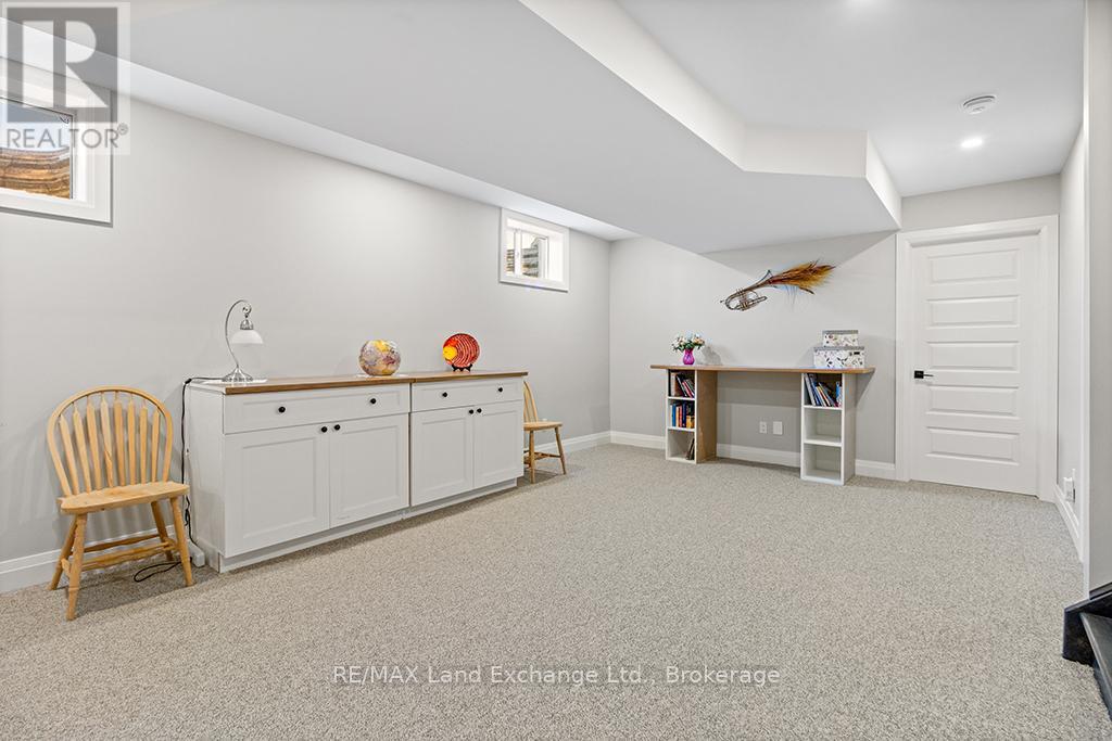 1 - 1 Eagle Court, Saugeen Shores, Ontario  N0H 2C3 - Photo 25 - X13411220