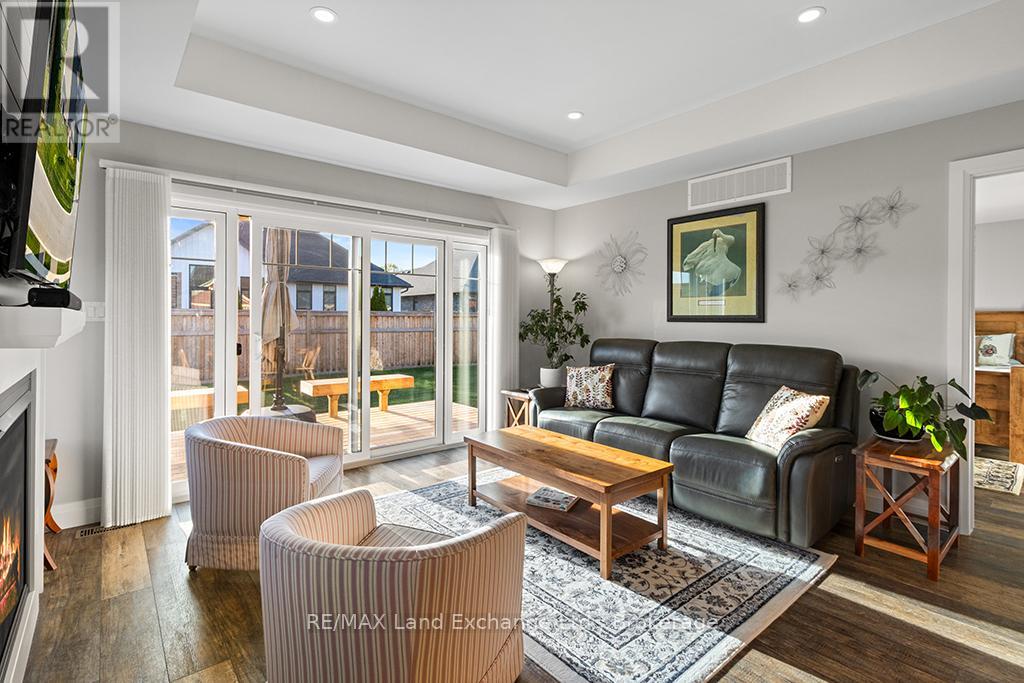 1 - 1 Eagle Court, Saugeen Shores, Ontario  N0H 2C3 - Photo 6 - X13411220