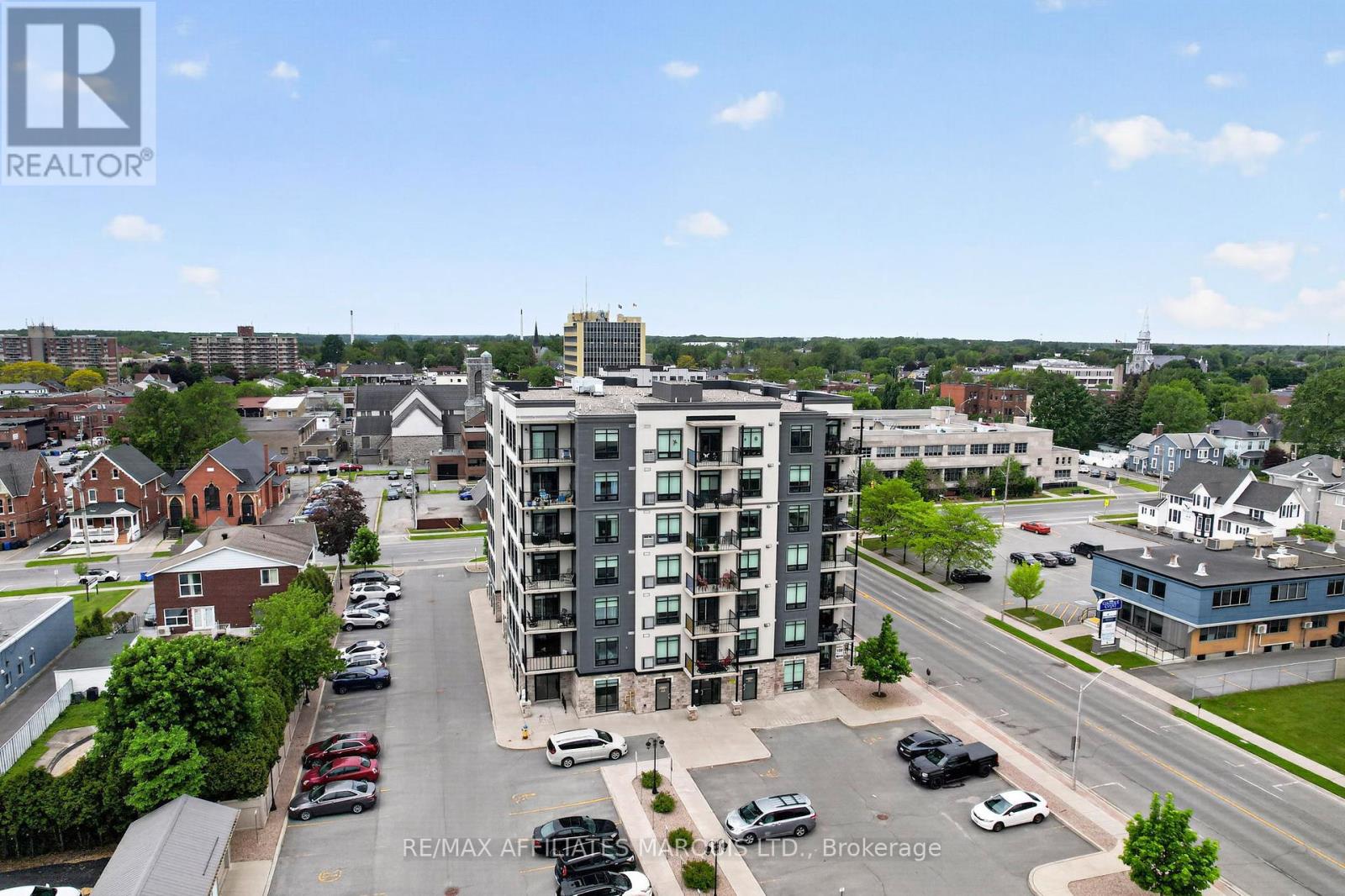 604 - 108 Second Street E, Cornwall, Ontario K6H 0C9 - Photo 2 - X13411210