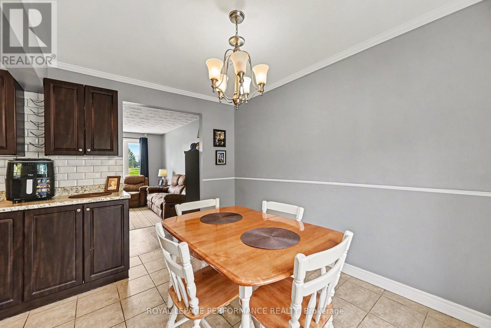 3152 Poirier Avenue, Cornwall, Ontario  K6K 1C8 - Photo 11 - X13411254