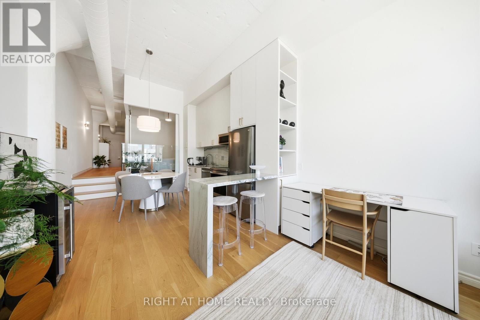 1011 - 155 Dalhousie Street, Toronto, Ontario  M5B 2P7 - Photo 14 - C13411266