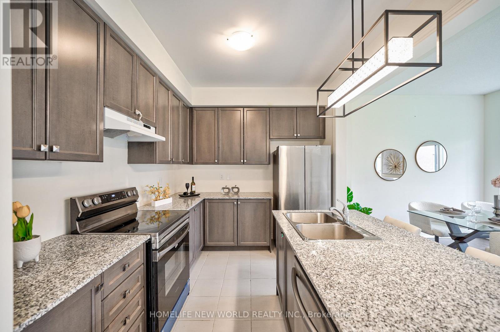 74 Fruitful Crescent, Whitby, Ontario  L1P 0N3 - Photo 11 - E13411226