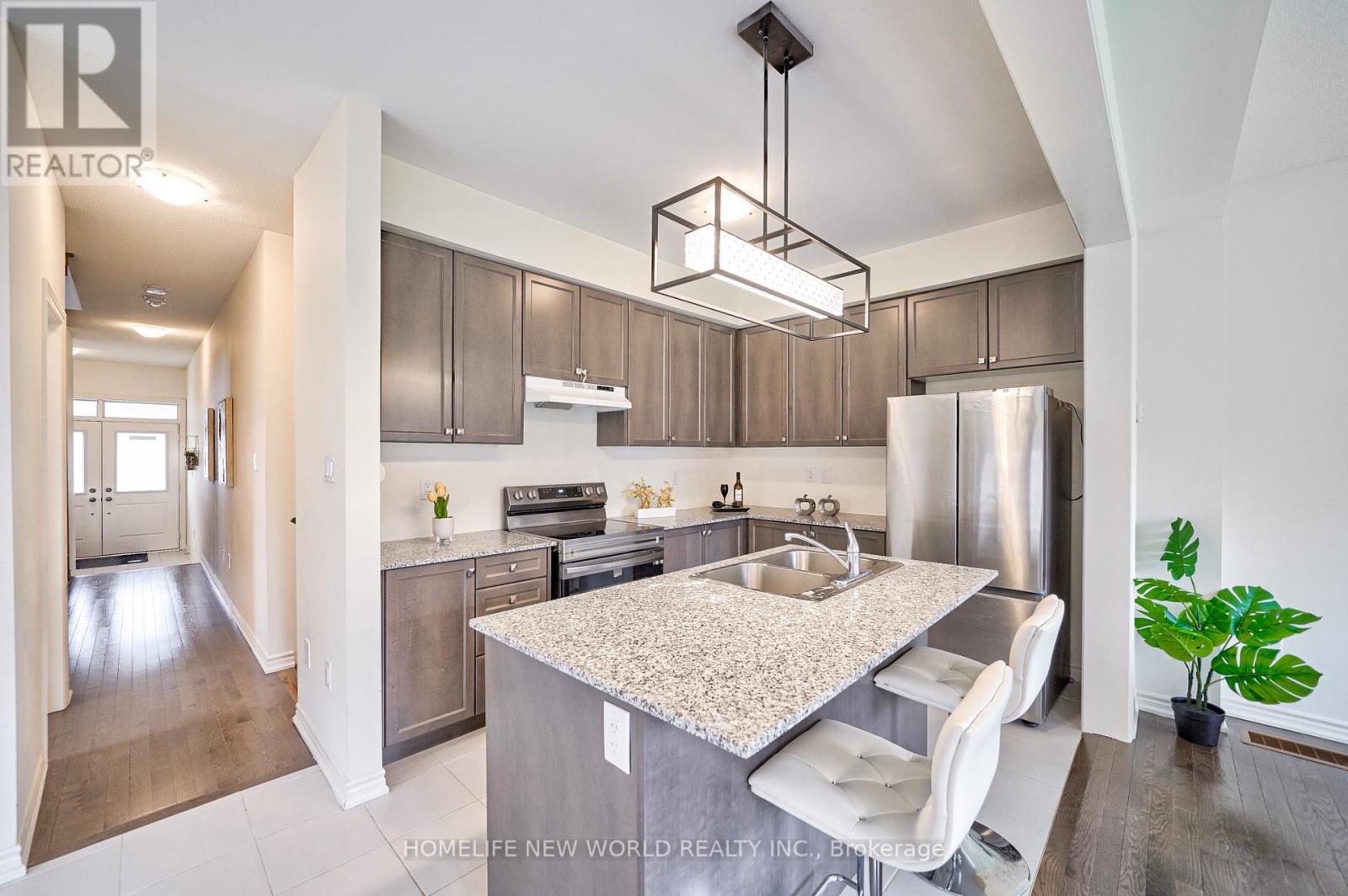74 Fruitful Crescent, Whitby, Ontario  L1P 0N3 - Photo 12 - E13411226