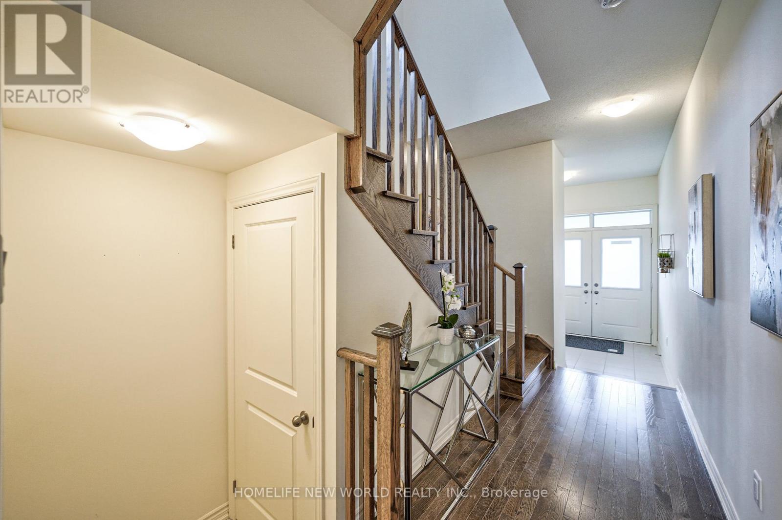 74 Fruitful Crescent, Whitby, Ontario  L1P 0N3 - Photo 6 - E13411226