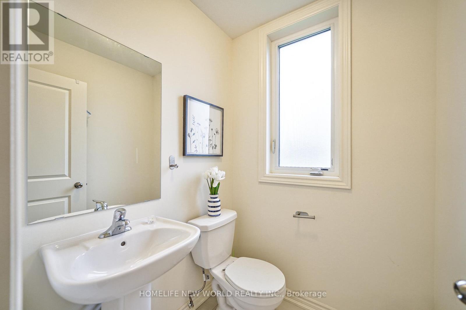 74 Fruitful Crescent, Whitby, Ontario  L1P 0N3 - Photo 7 - E13411226