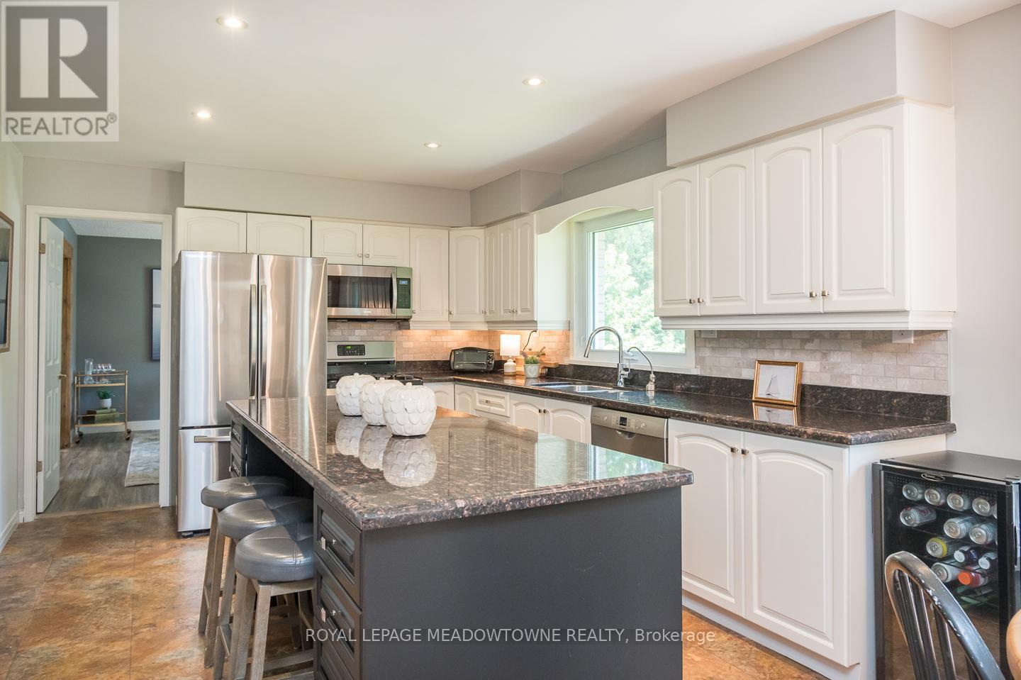 11276 Amos Drive, Milton, Ontario  L0P 1B0 - Photo 12 - W13234522