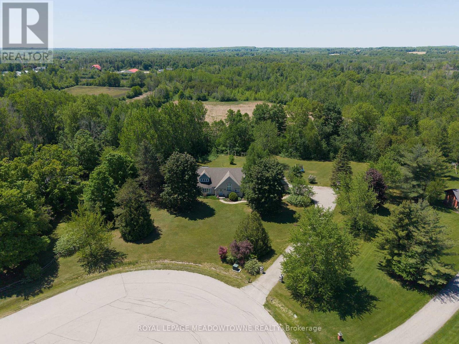 11276 AMOS DRIVE, Milton, Ontario