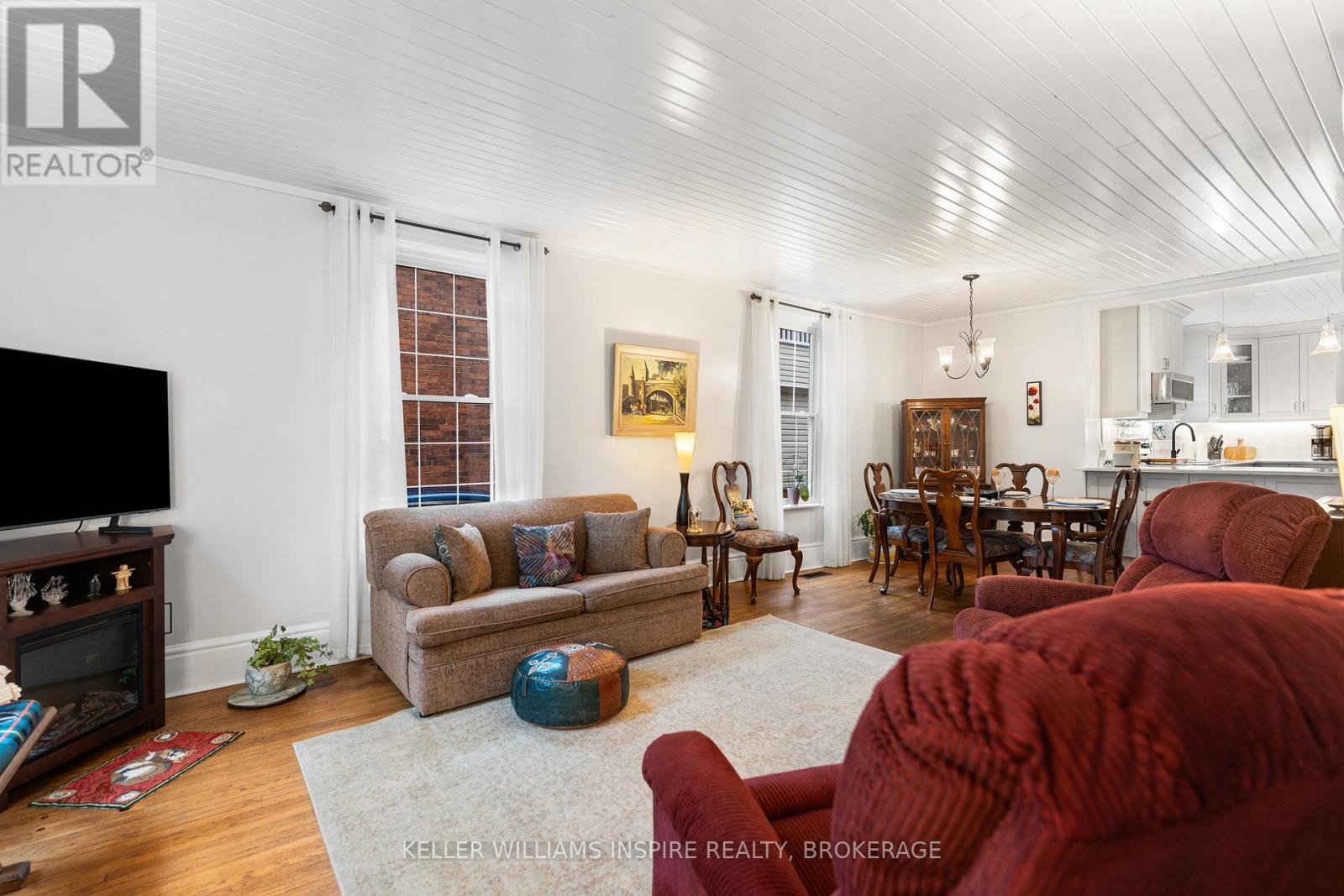 124 John Street, Gananoque, Ontario  K7G 1A5 - Photo 5 - X13010304