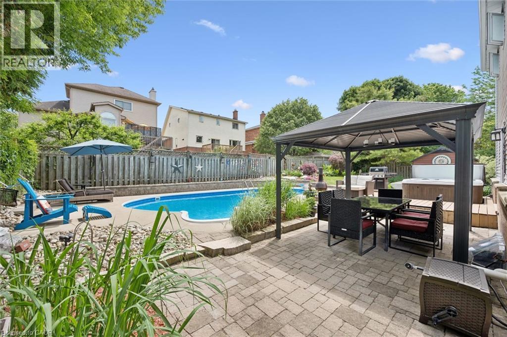 39 Celia Crescent, Guelph, Ontario  N1G 4R4 - Photo 2 - 40822465