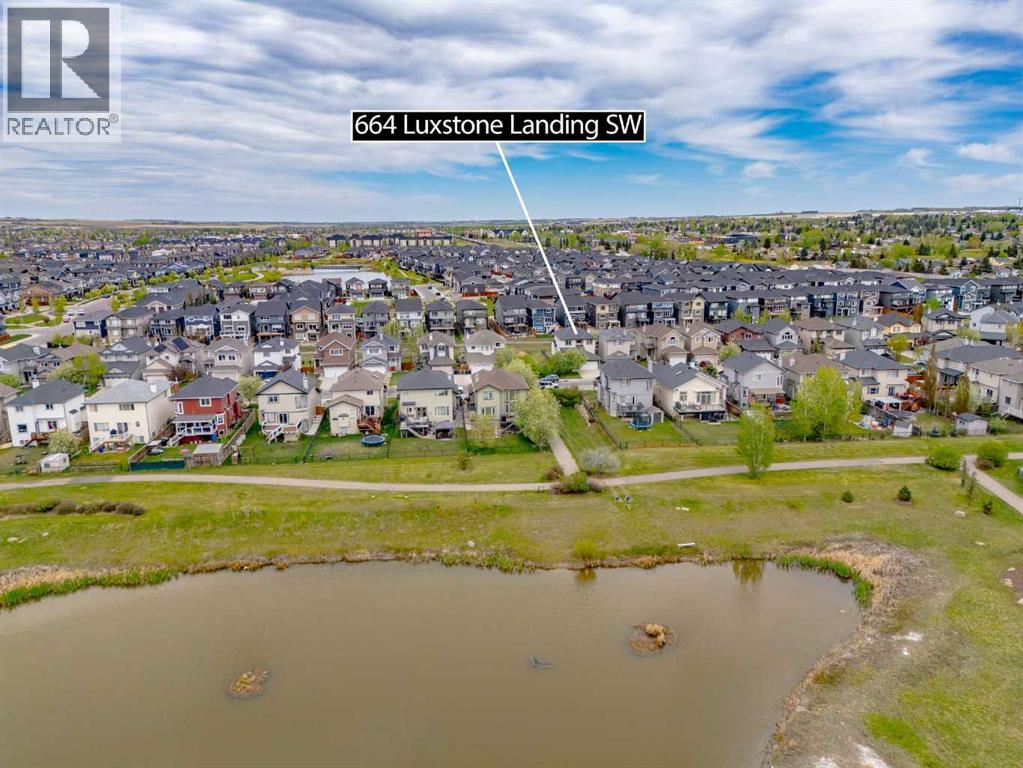 664 Luxstone Landing Sw, Airdrie, Alberta  T4B 3L2 - Photo 49 - A2315122