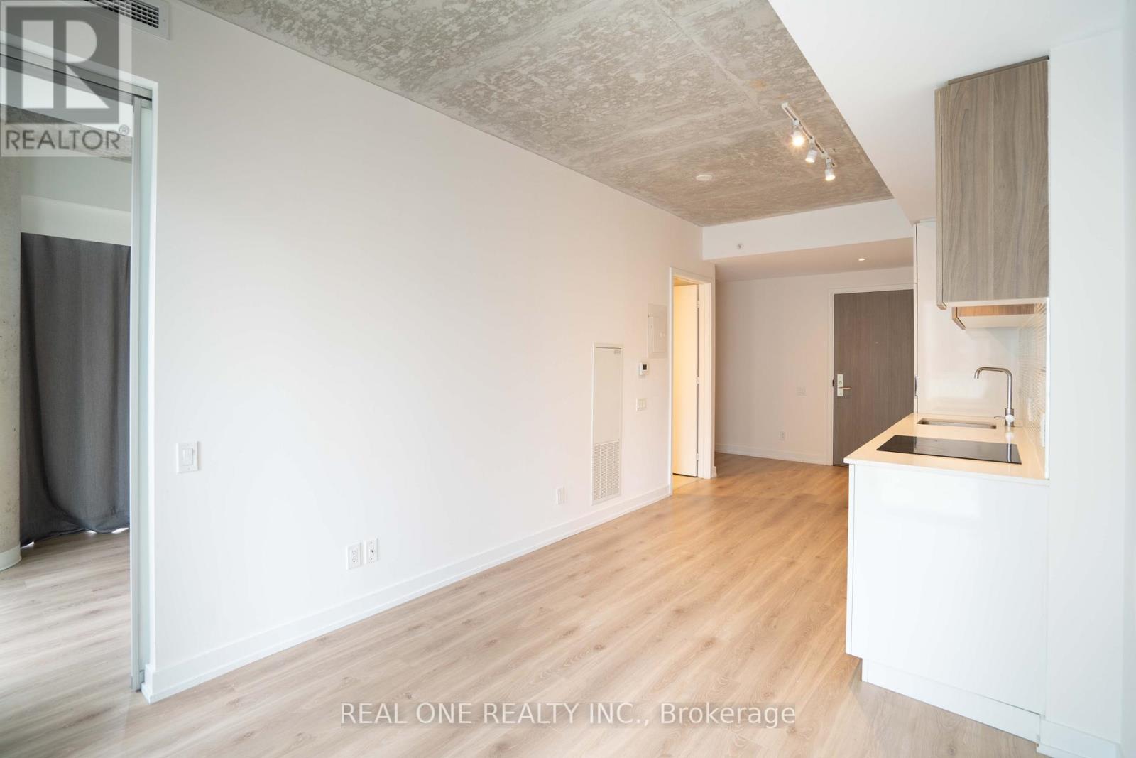 318 - 161 Roehampton Avenue, Toronto, Ontario  M4P 1P9 - Photo 12 - C13411060