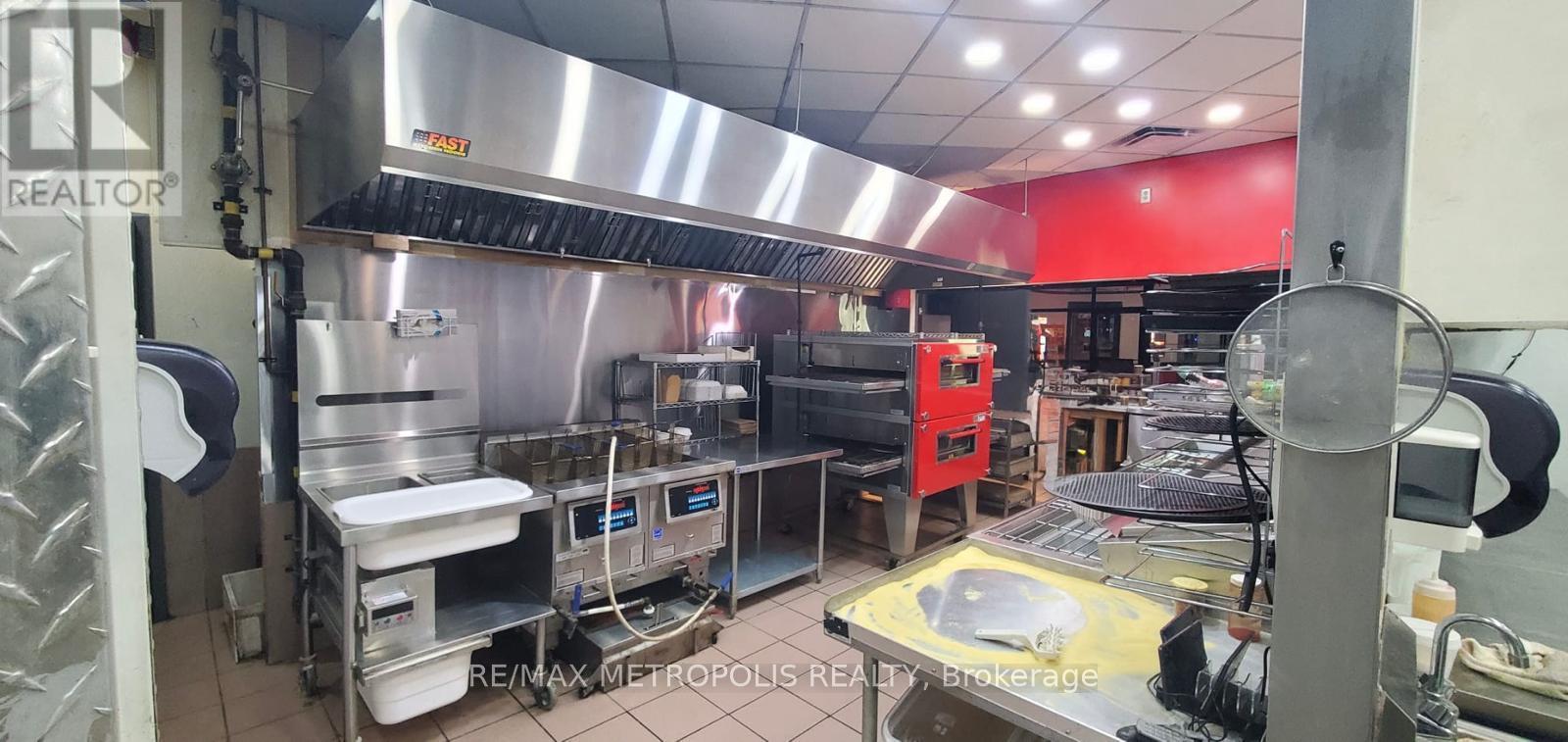 4383 Kingston Road, Toronto, Ontario  M1E 2N2 - Photo 15 - E13411276