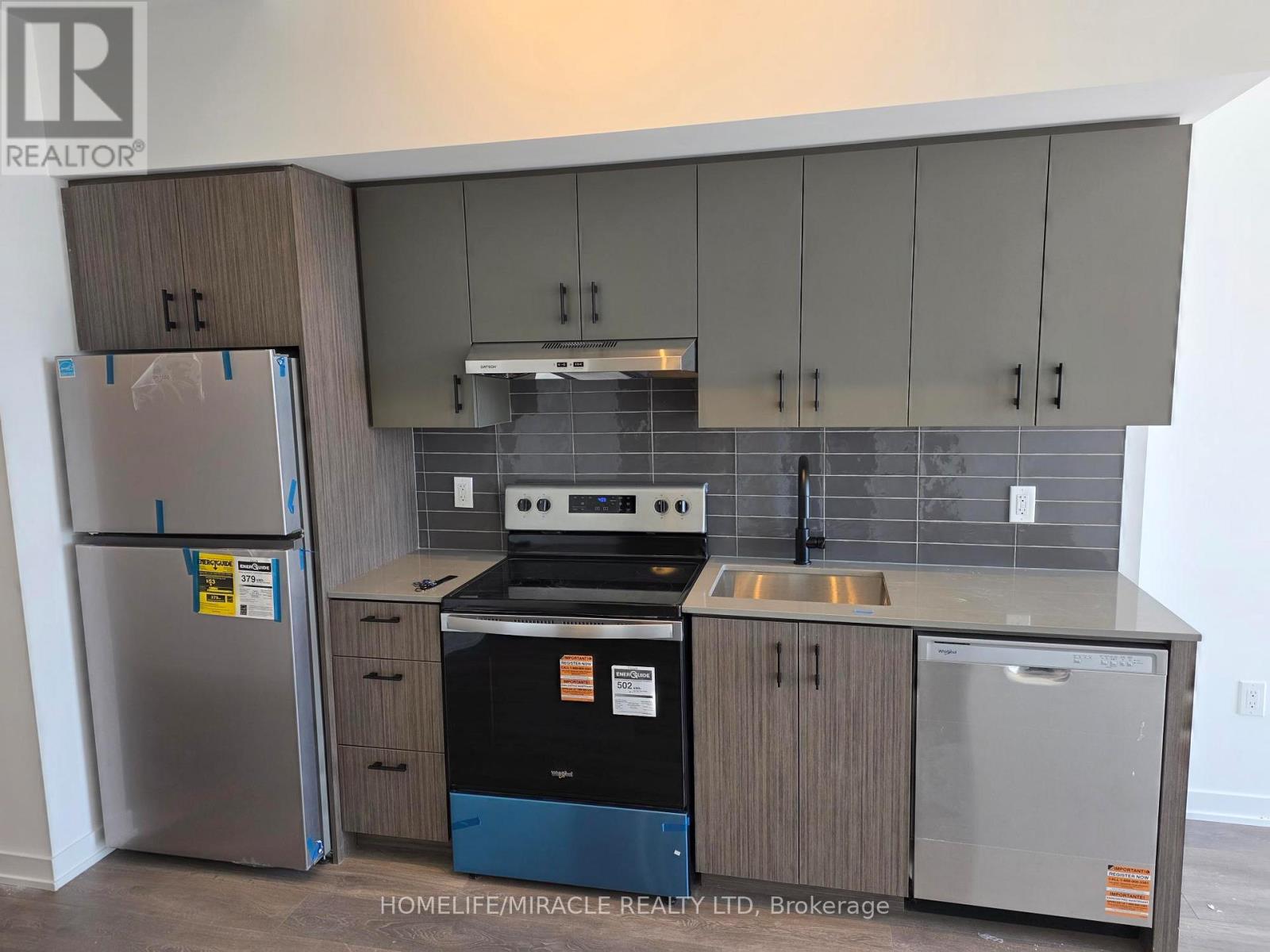 4878 Power Common, Burlington, Ontario  L7M 2B4 - Photo 4 - W13411268