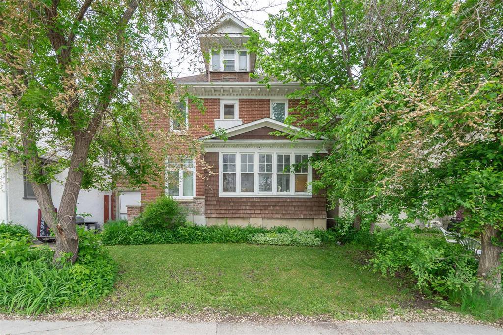 455 Des Meurons Street, Winnipeg, Manitoba  R2H 2P3 - Photo 1 - 202612884