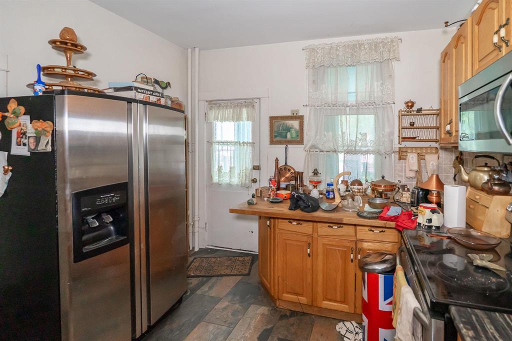 455 Des Meurons Street, Winnipeg, Manitoba  R2H 2P3 - Photo 13 - 202612884