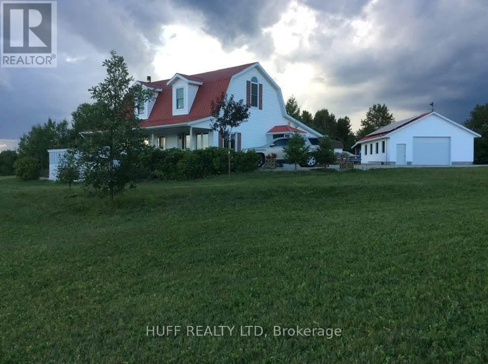 166185 MINI-FARM ROAD, Armstrong, Ontario