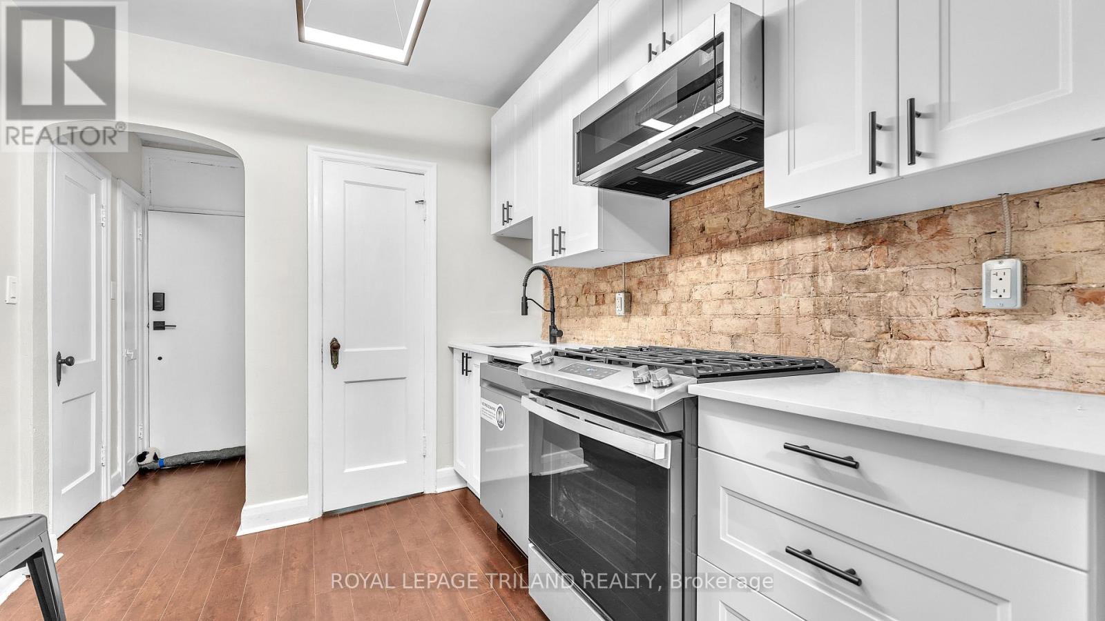 6 - 111 Dundas Street, London East, Ontario  N6A 1E8 - Photo 4 - X13411374