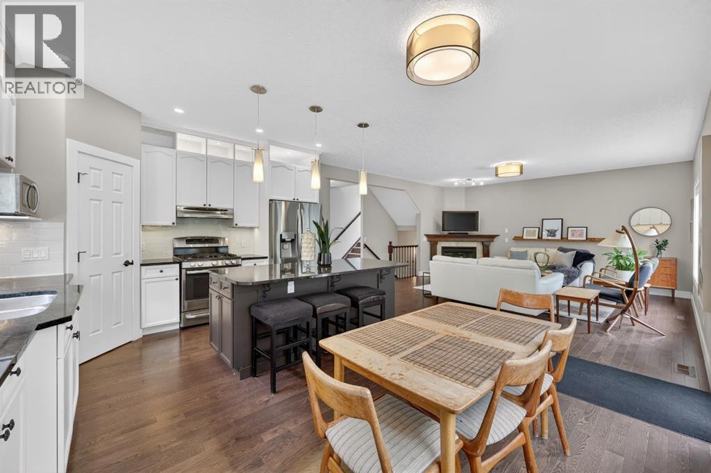 46 Simcrest Manor SW, Calgary, Alberta  T3H 4K2 - Photo 13 - A2318614