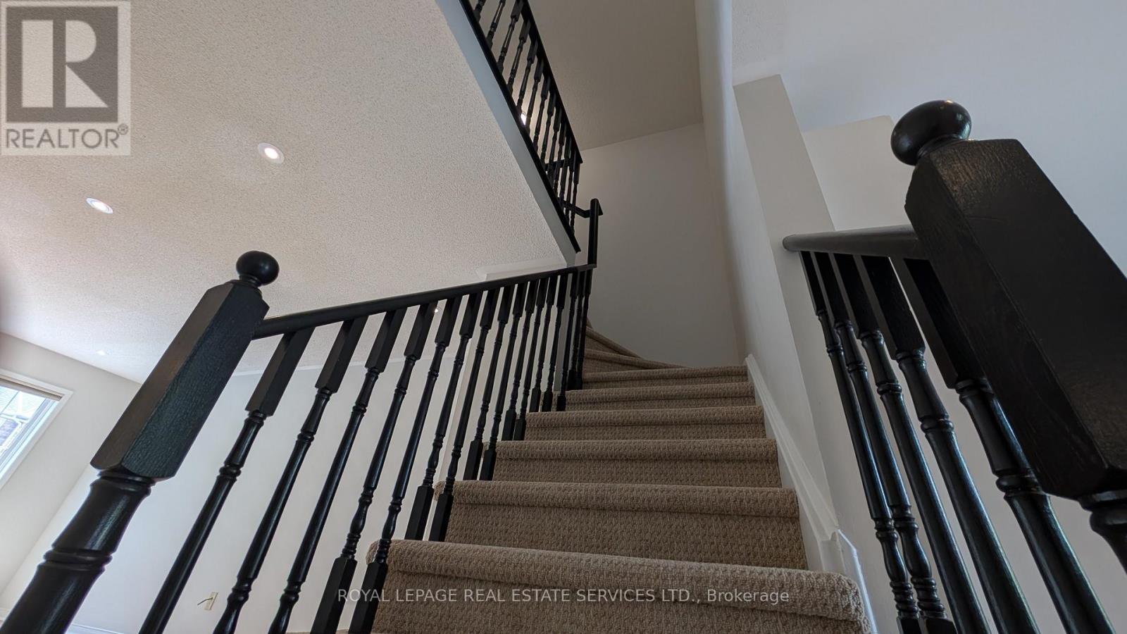 2 - 19 Skeens Lane, Toronto, Ontario  M8W 4Z5 - Photo 13 - W13410466