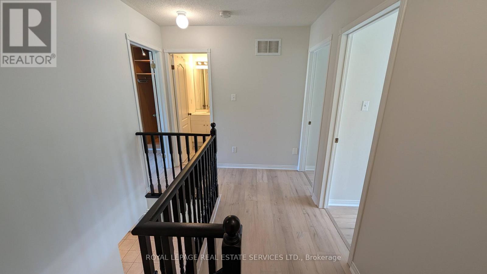 2 - 19 Skeens Lane, Toronto, Ontario  M8W 4Z5 - Photo 14 - W13410466