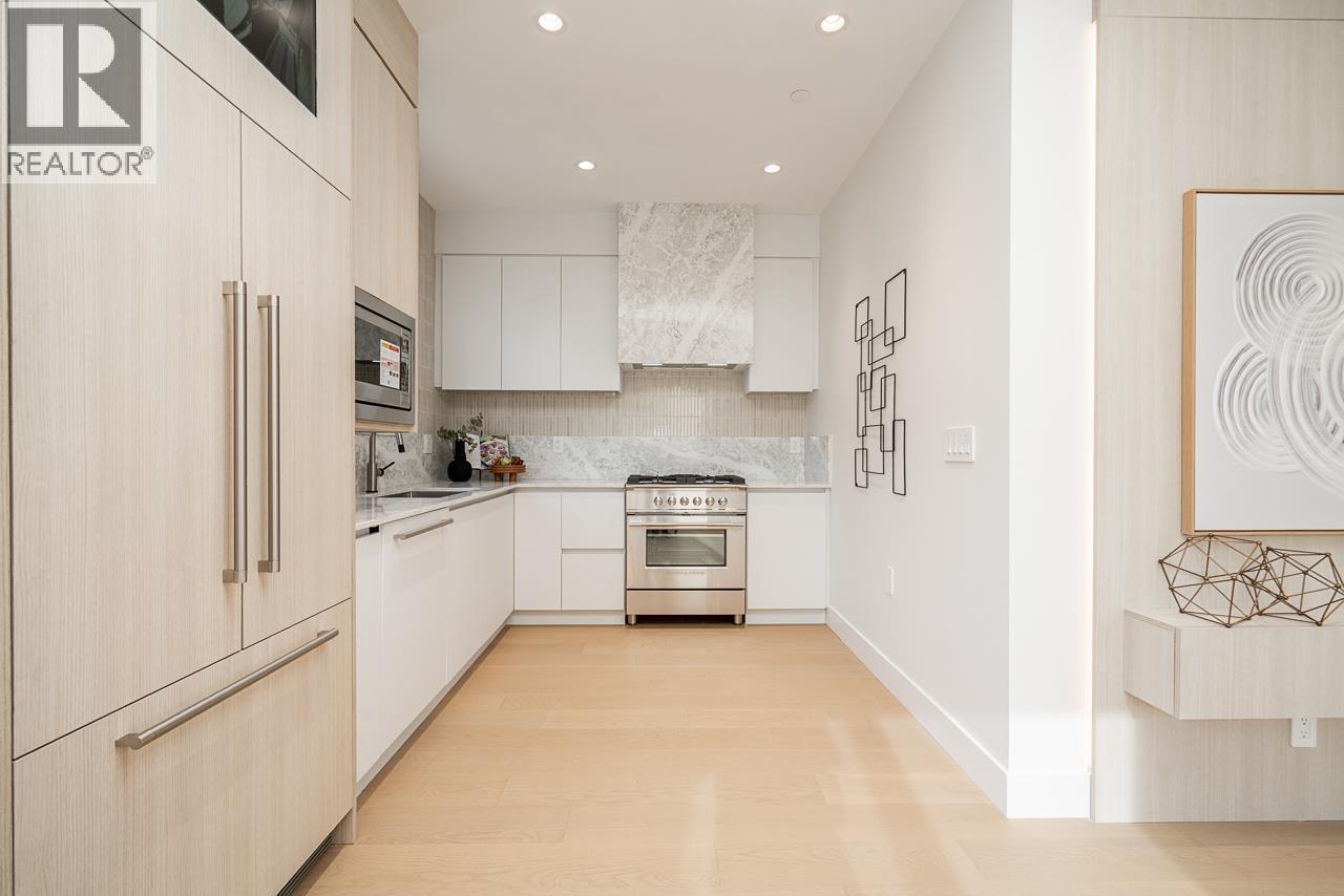2877 Cambridge Street, Vancouver, British Columbia  V5J 3Z1 - Photo 10 - R3133017