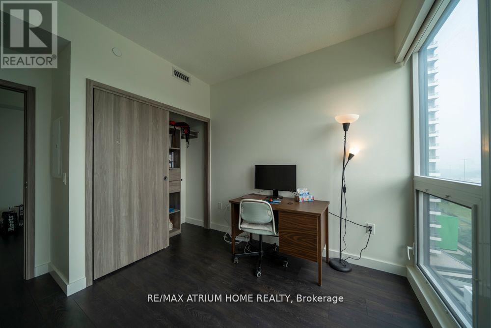 1002 - 95 Mcmahon Drive, Toronto, Ontario  M2K 0H3 - Photo 6 - C13411342