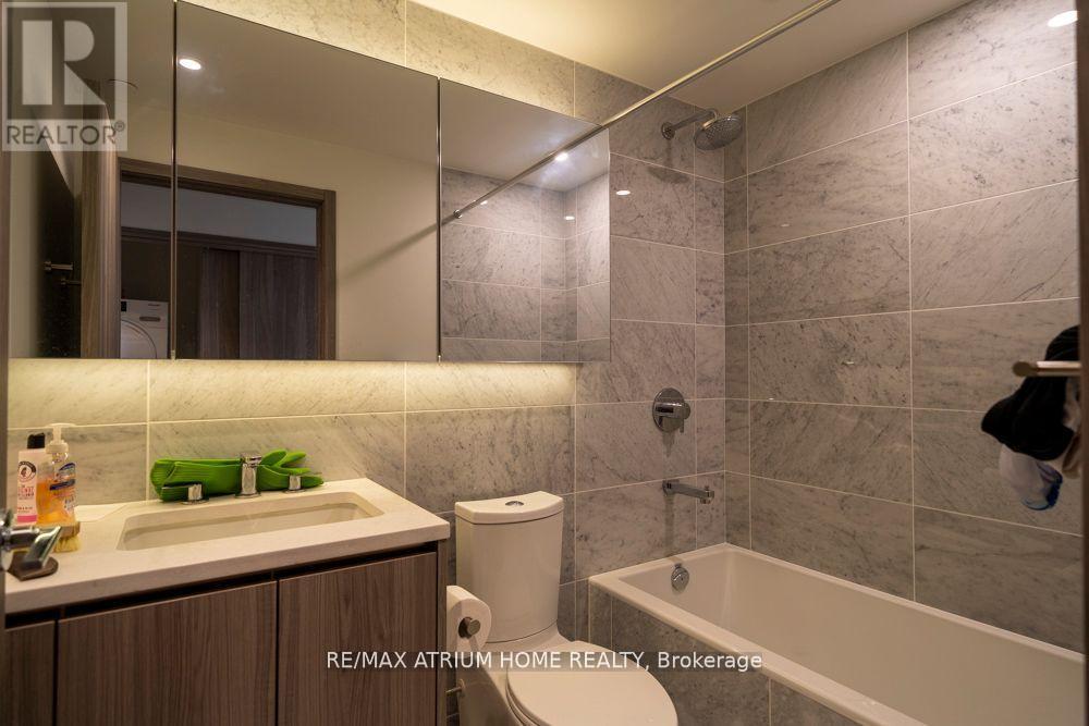 1002 - 95 Mcmahon Drive, Toronto, Ontario  M2K 0H3 - Photo 9 - C13411342
