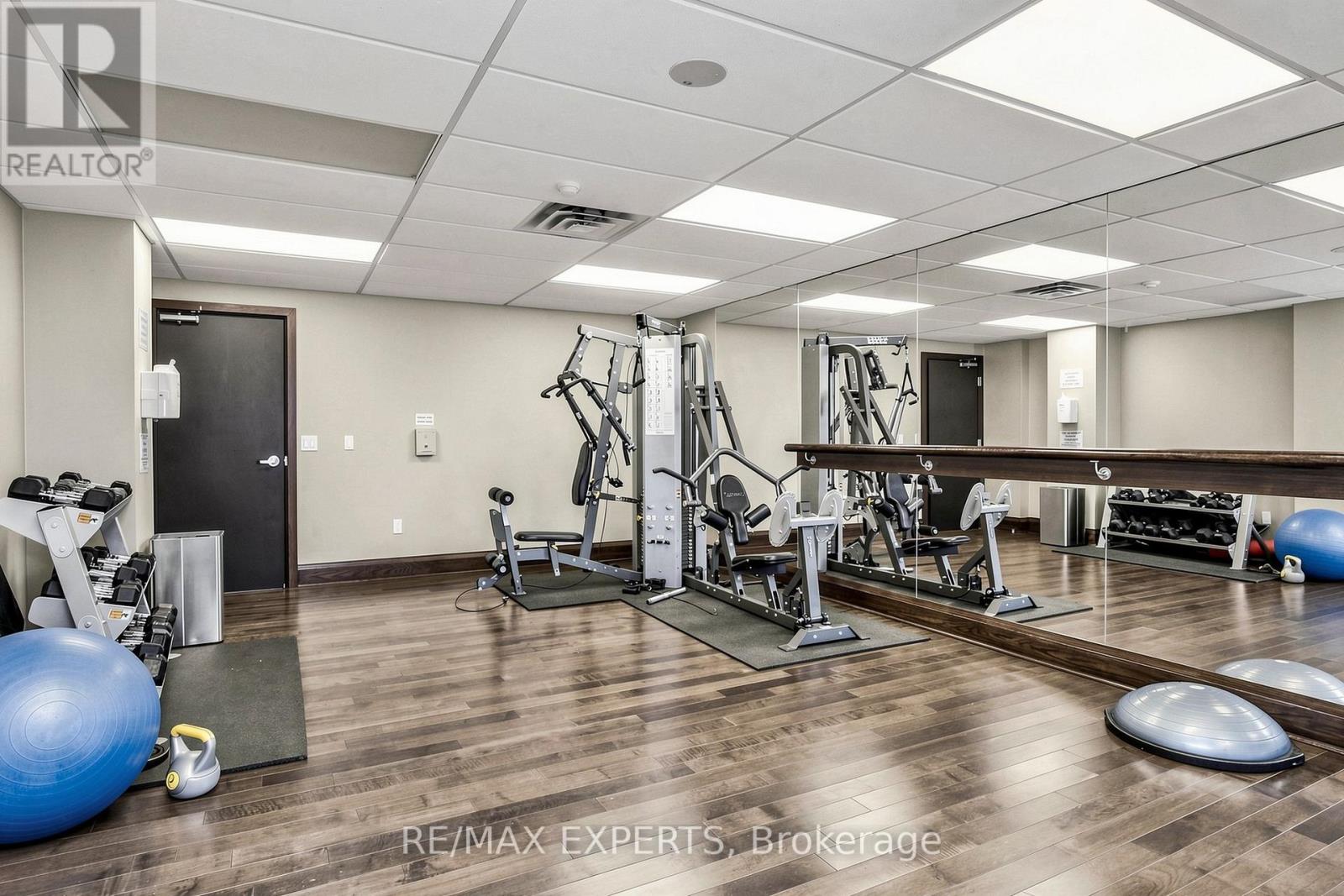 1012 - 19 Grand Trunk Crescent, Toronto, Ontario  M5J 3A3 - Photo 32 - C13411344