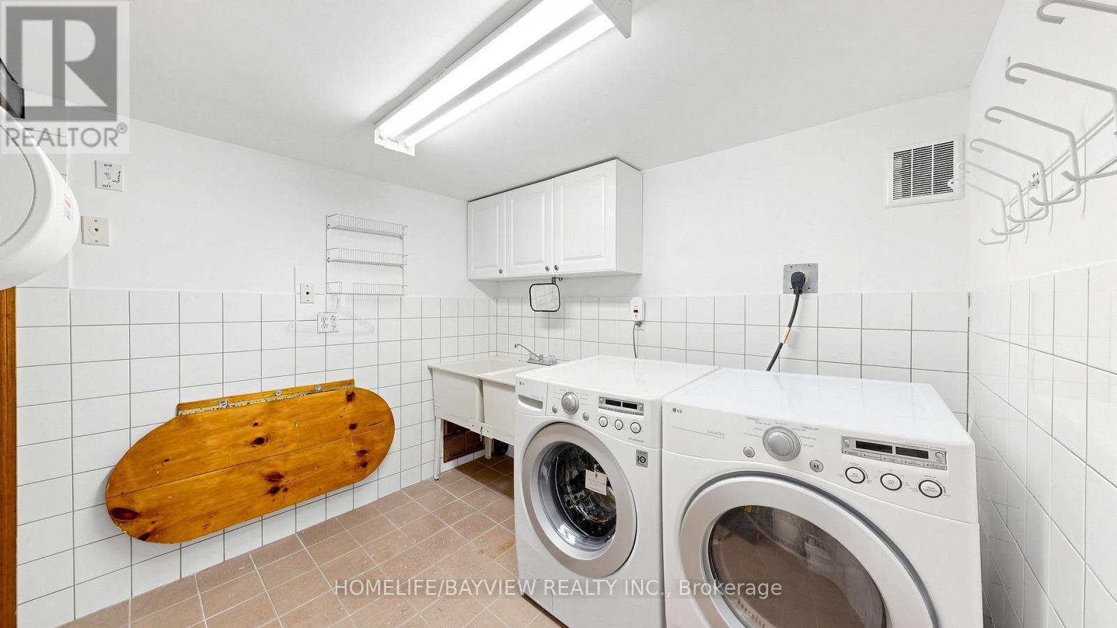Basement Unit - 123 Kersey Crescent, Richmond Hill, Ontario  L4C 5X4 - Photo 21 - N13411340