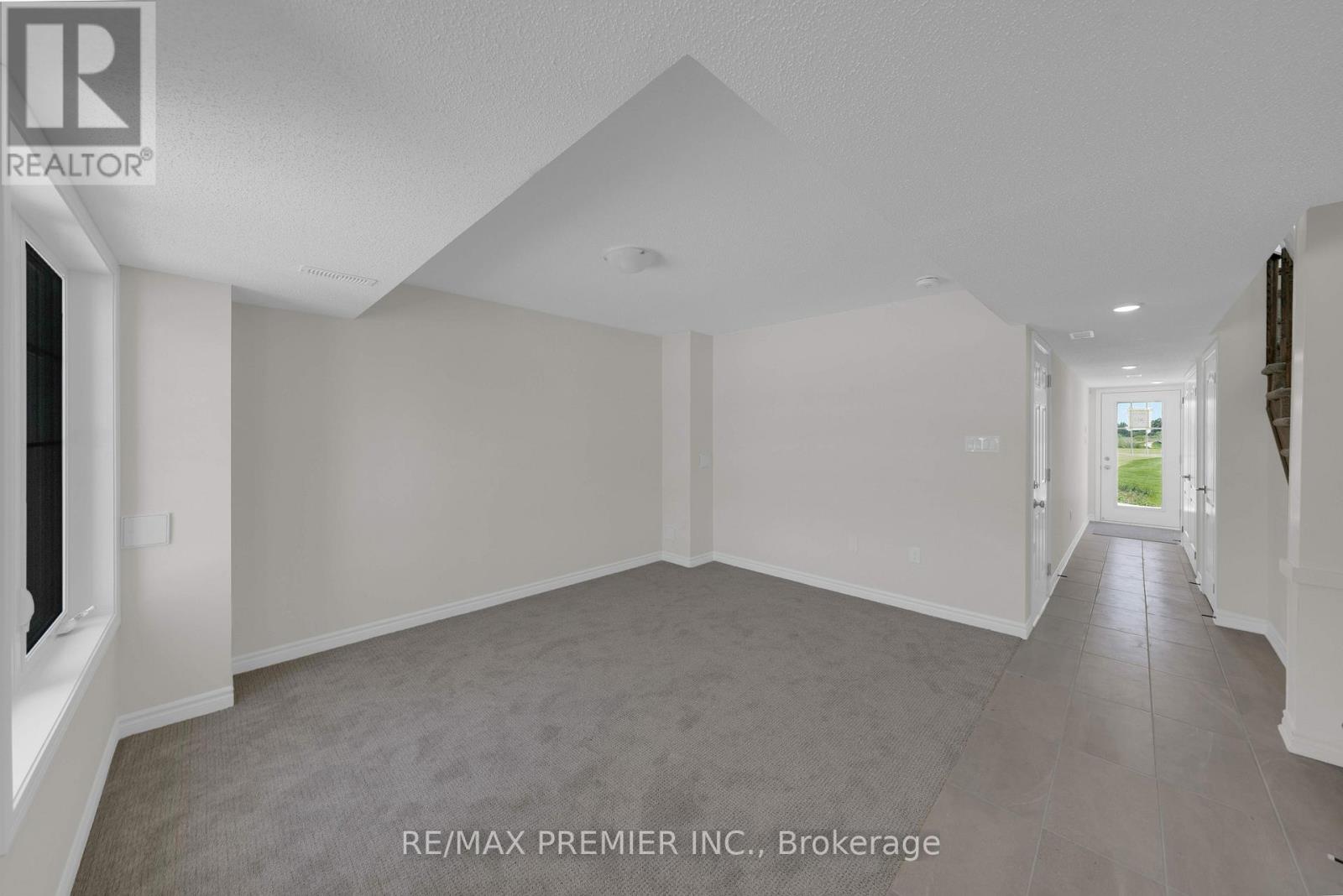 25 Sama Way, Wasaga Beach, Ontario  L9Z 0K4 - Photo 14 - S13411372