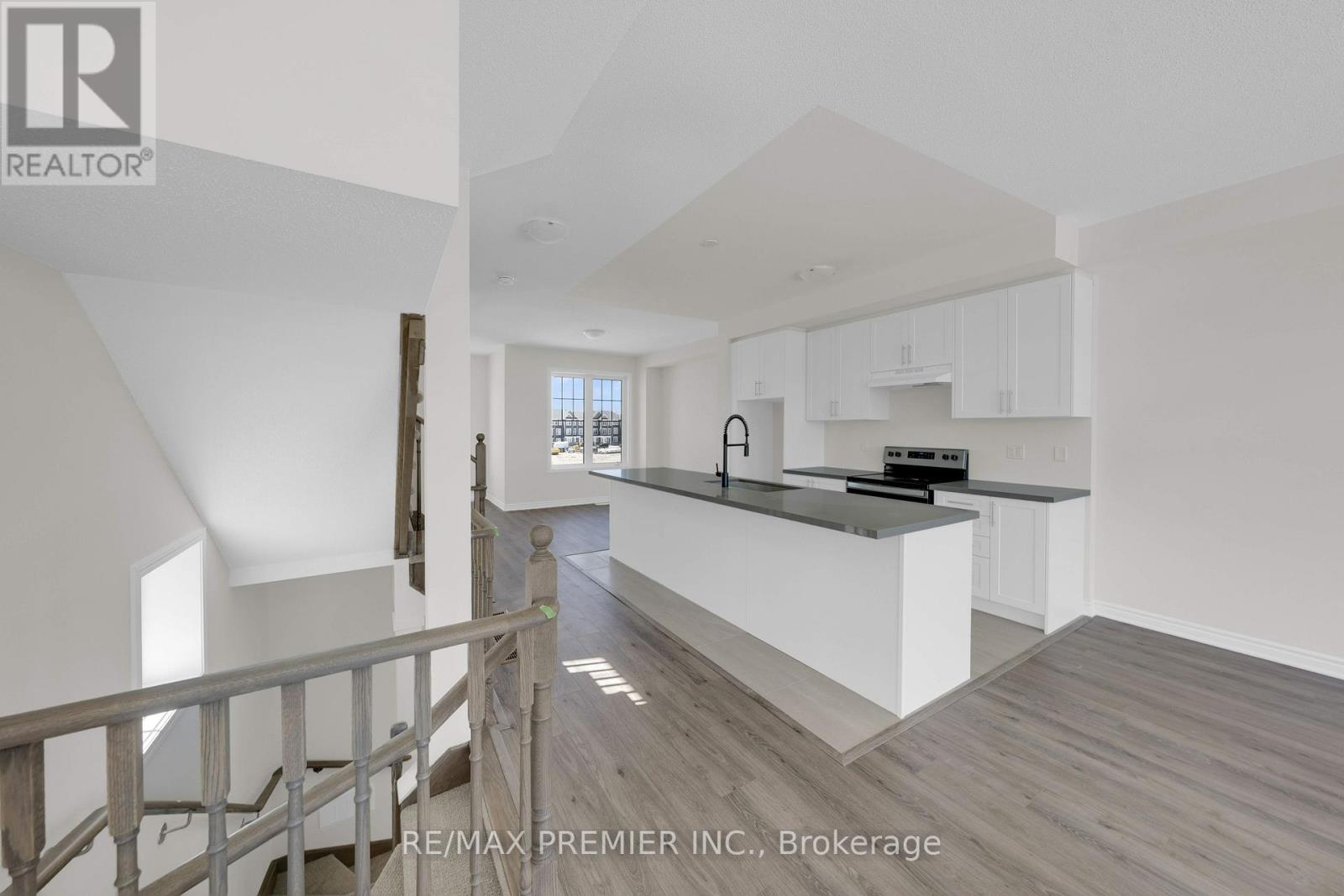 25 Sama Way, Wasaga Beach, Ontario  L9Z 0K4 - Photo 17 - S13411372