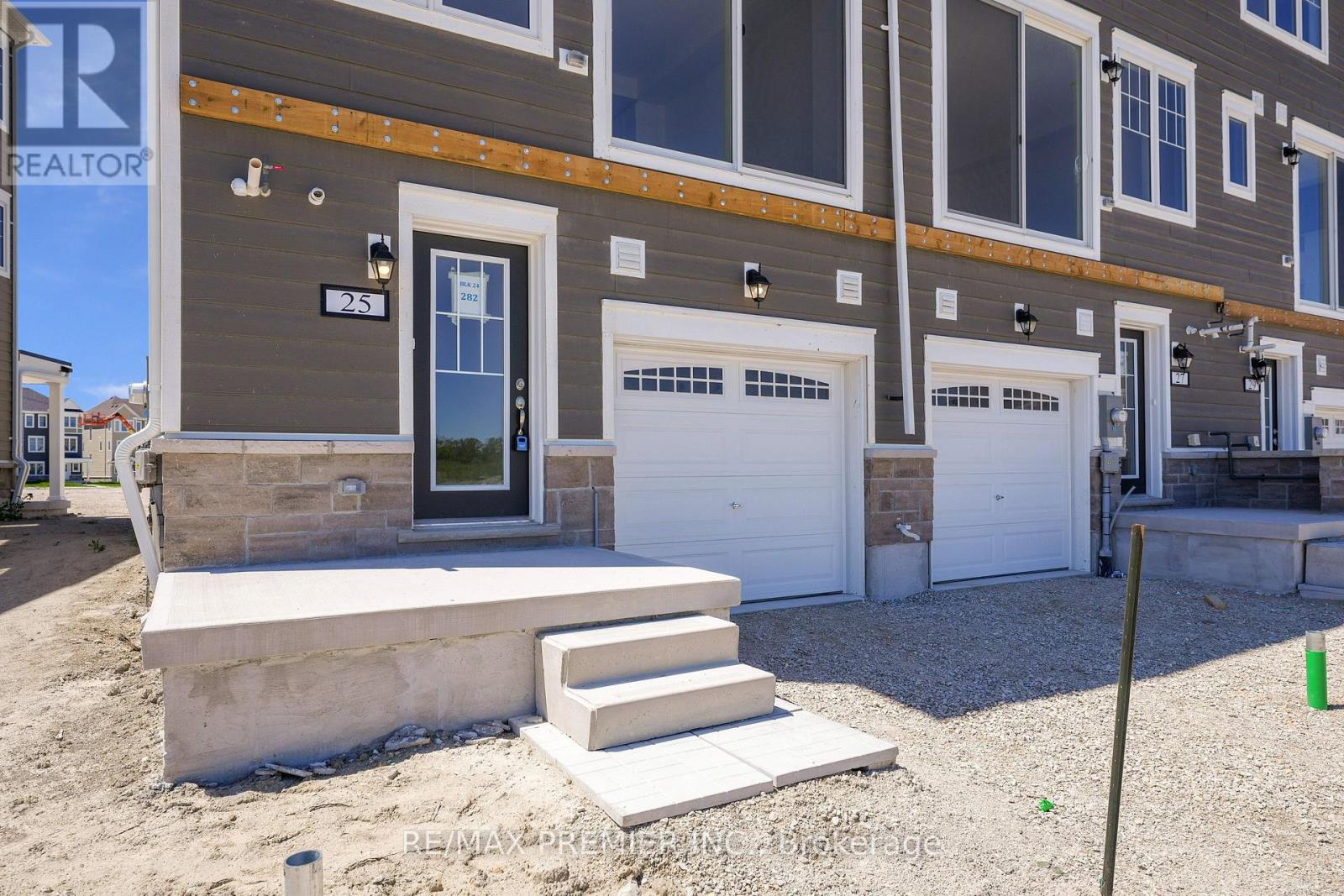 25 Sama Way, Wasaga Beach, Ontario  L9Z 0K4 - Photo 5 - S13411372
