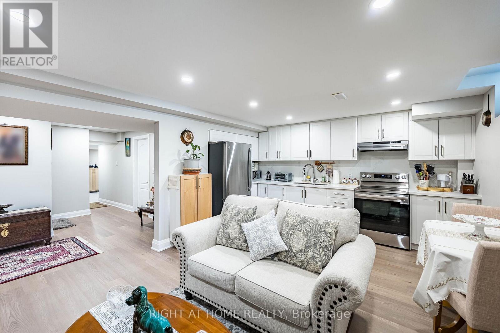 985 Seivert Place, Milton, Ontario  L9T 7T3 - Photo 42 - W13411304