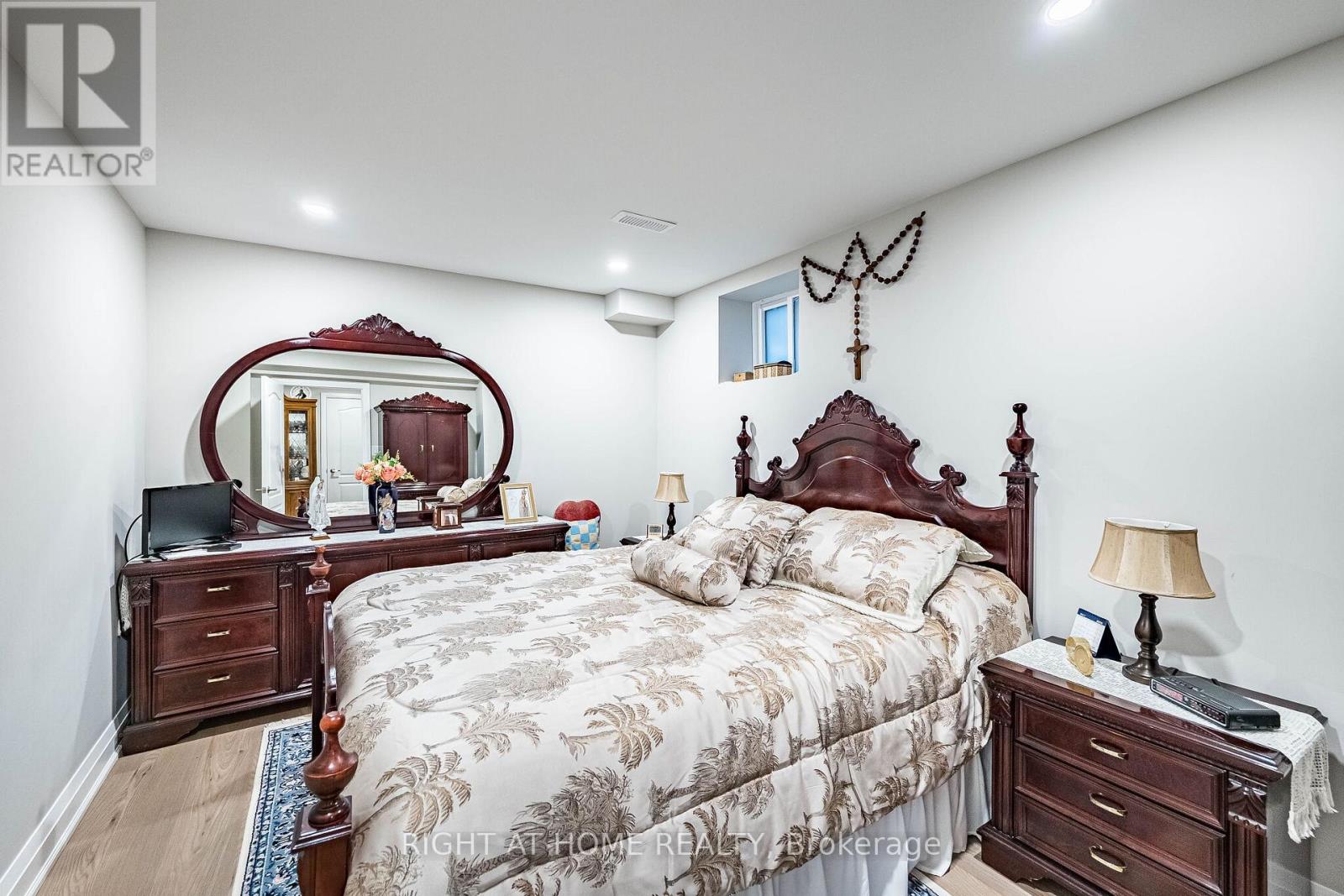985 Seivert Place, Milton, Ontario  L9T 7T3 - Photo 45 - W13411304