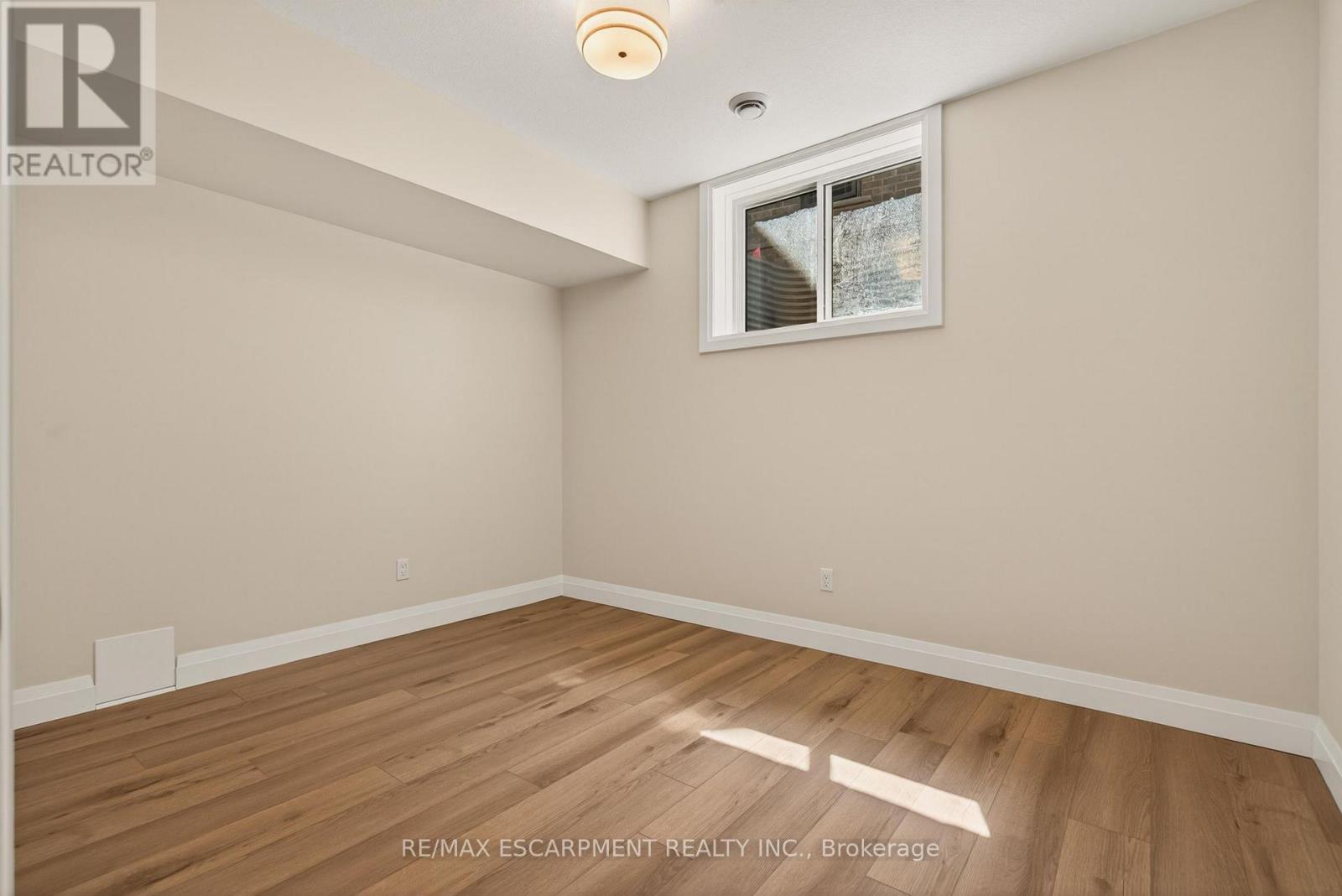 108 St. Michael's Street, Norfolk, Ontario  N4B 0A3 - Photo 13 - X13411330