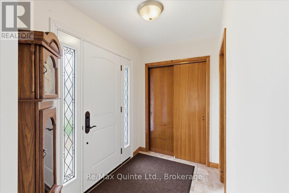 18 Plaza Square, Belleville, Ontario  K8N 4J3 - Photo 19 - X13411392