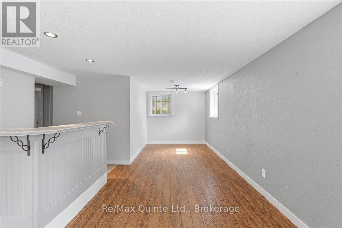 18 Plaza Square, Belleville, Ontario  K8N 4J3 - Photo 35 - X13411392