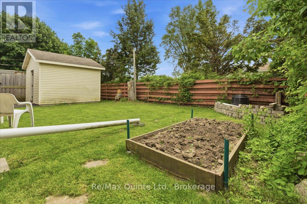 18 Plaza Square, Belleville, Ontario  K8N 4J3 - Photo 45 - X13411392
