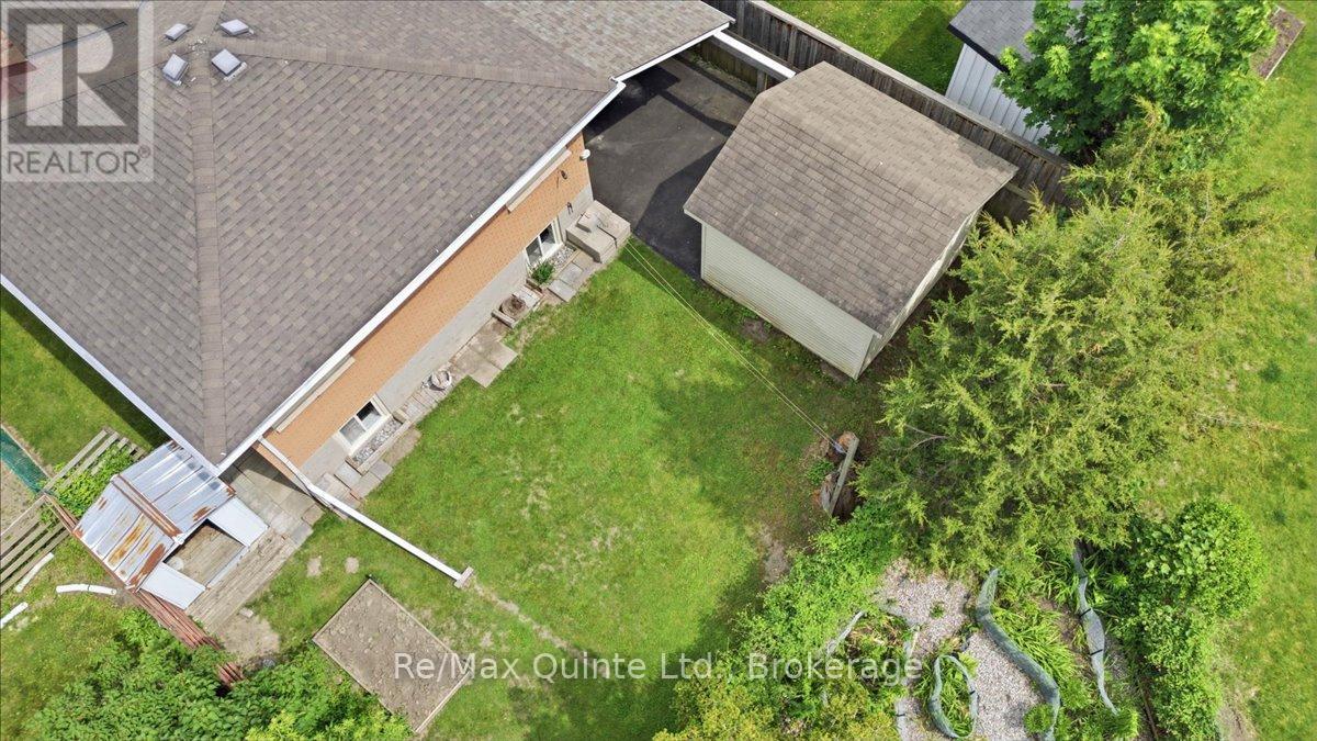18 Plaza Square, Belleville, Ontario  K8N 4J3 - Photo 46 - X13411392