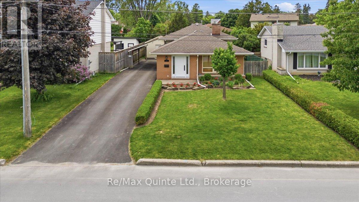 18 Plaza Square, Belleville, Ontario  K8N 4J3 - Photo 5 - X13411392