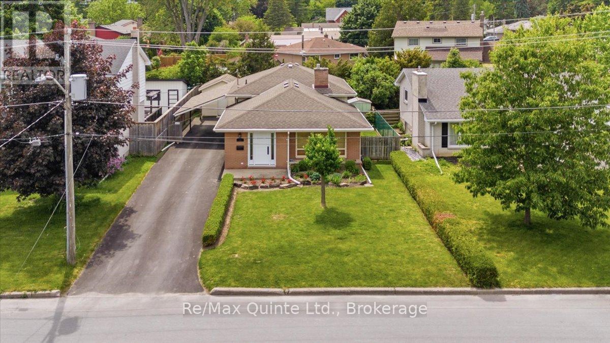 18 Plaza Square, Belleville, Ontario  K8N 4J3 - Photo 7 - X13411392