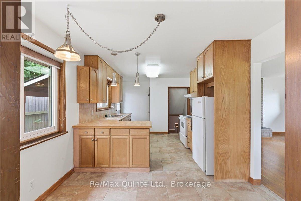 18 Plaza Square, Belleville, Ontario  K8N 4J3 - Photo 8 - X13411392