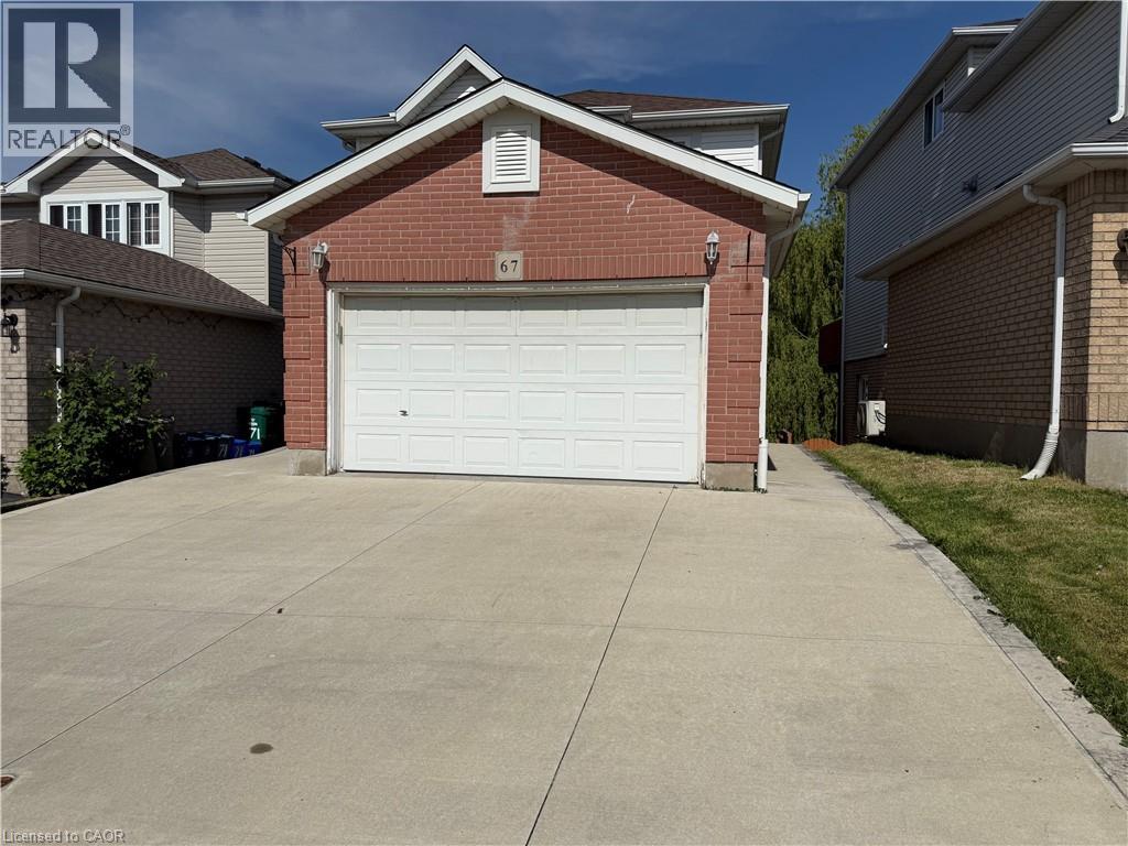 67 HOLLYRIDGE Crescent Unit# Lower, Kitchener, Ontario