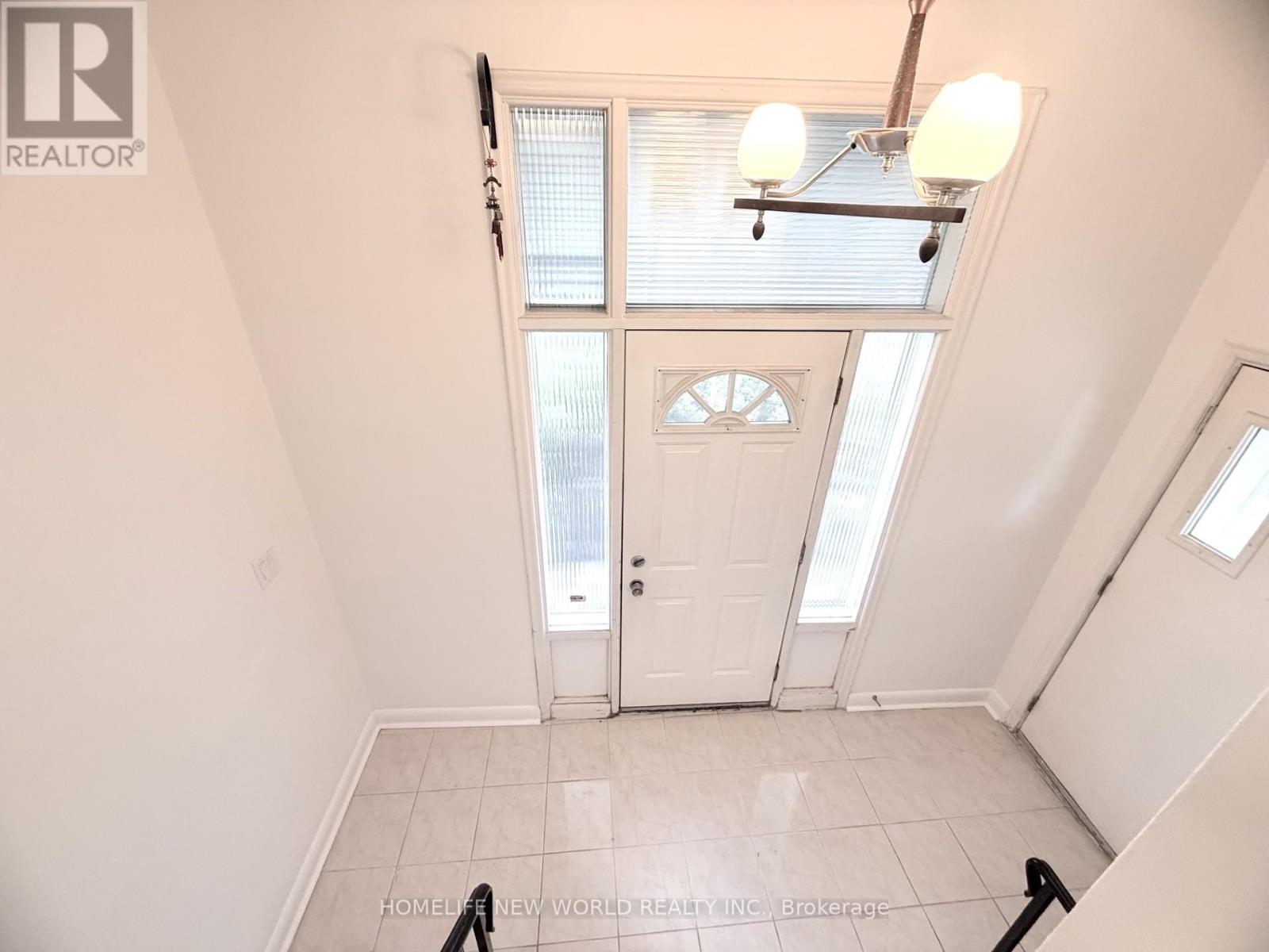 61 Crosland Drive, Toronto, Ontario  M1R 4M9 - Photo 8 - E13159622