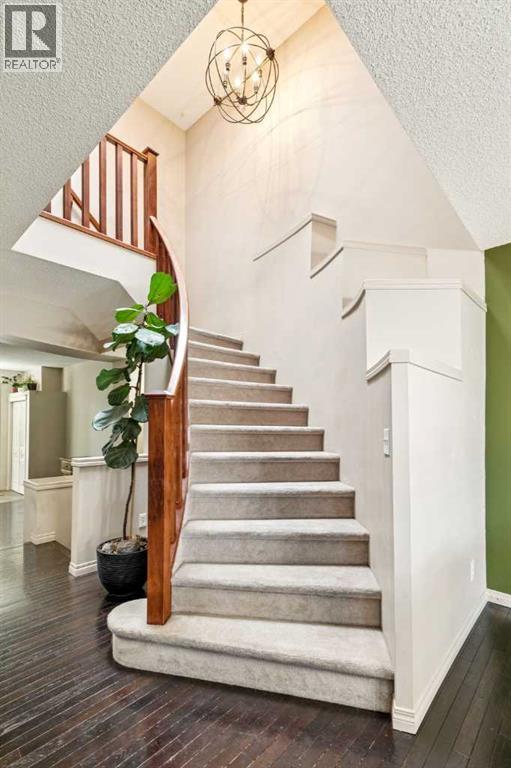 1807 New Brighton Drive SE, Calgary, Alberta  T2Z 0J7 - Photo 17 - A2317460