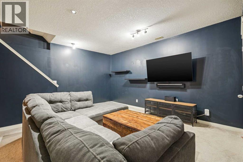 1807 New Brighton Drive SE, Calgary, Alberta  T2Z 0J7 - Photo 30 - A2317460