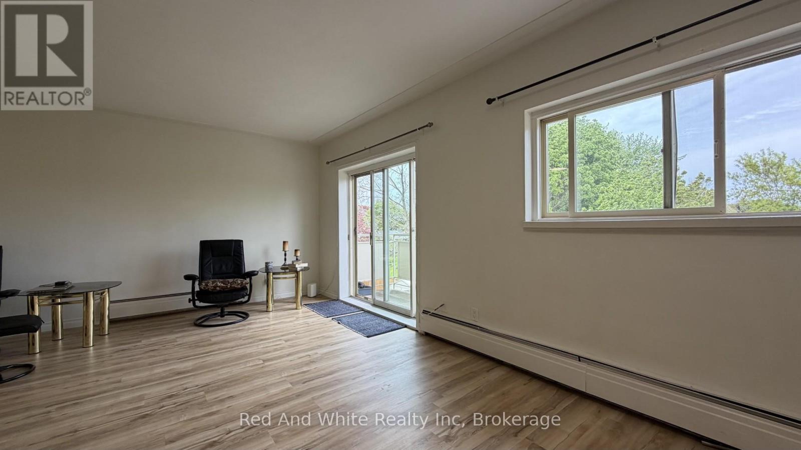 206 Indian Road, Kitchener, Ontario N2B 2S9 - Photo 19 - X13411382